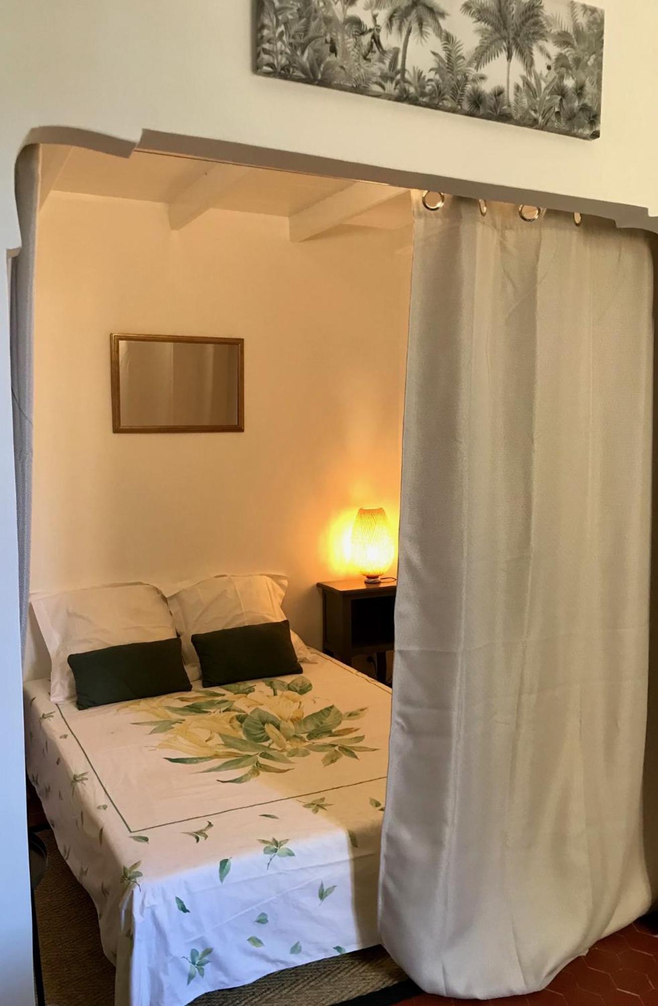 Apartamento Petit Cocon Villefranche-sur-Mer Exterior foto