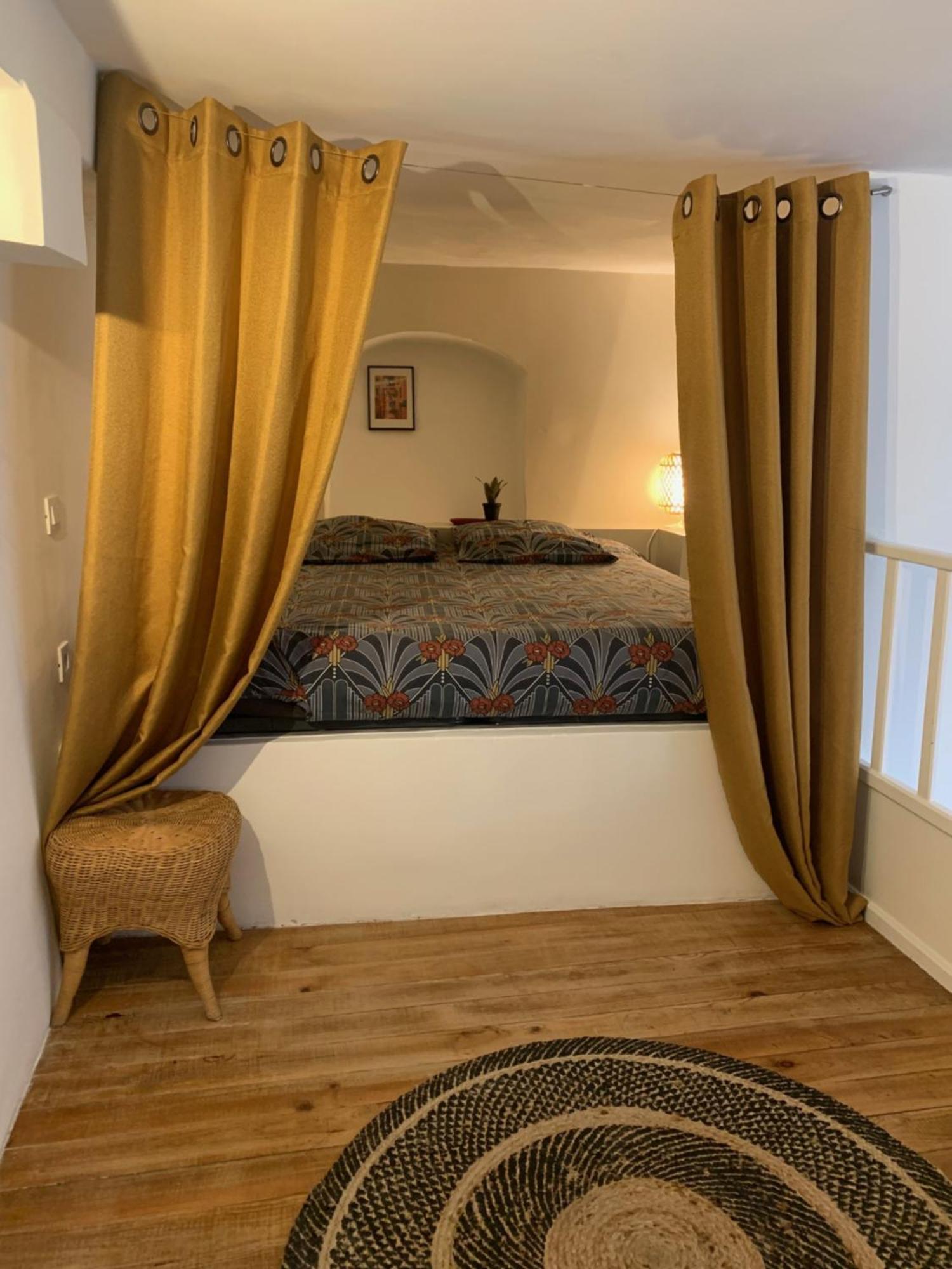 Apartamento Petit Cocon Villefranche-sur-Mer Exterior foto